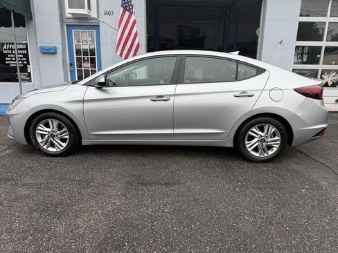 Used 2020 Hyundai Elantra SEL image 5