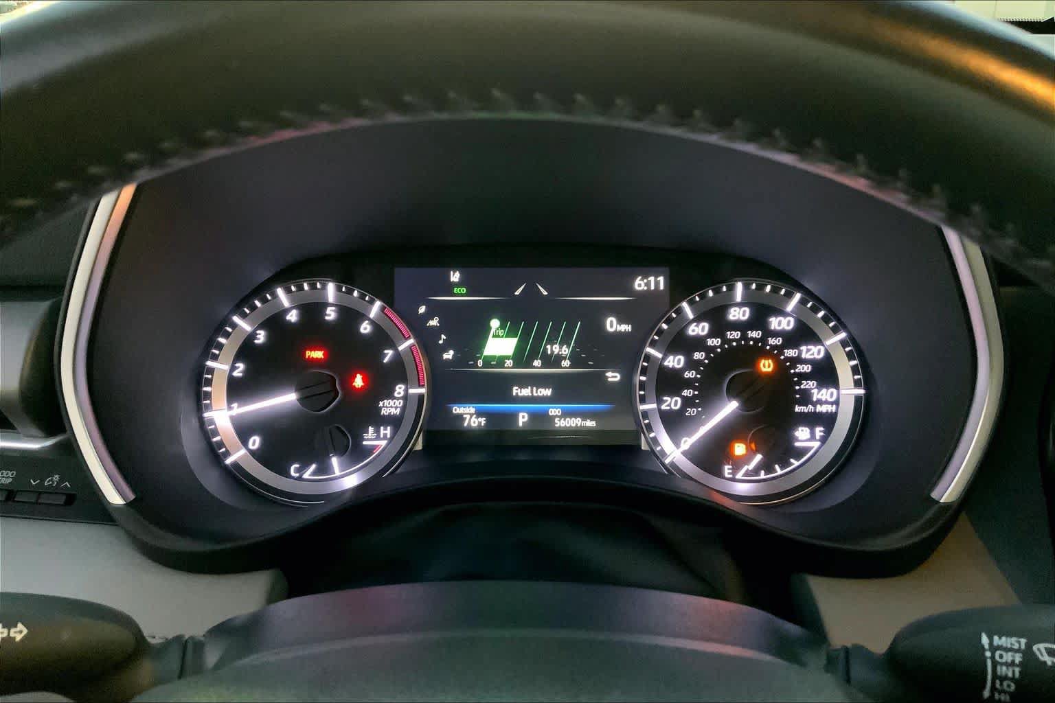 Used 2024 Toyota Highlander XLE FWD image 23