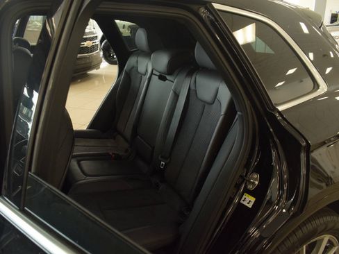 Used 2022 Audi SQ5 Premium Plus w/ Premium Plus Package AWD/4WD image 69