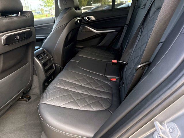Certified 2024 BMW X5 sDrive40i w/ Premium Package RWD image 14