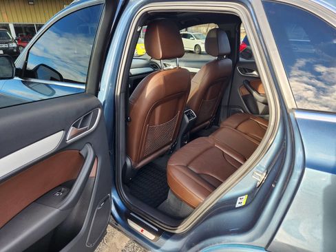 Used 2018 Audi Q3 2.0T Premium Plus w/ Premium Plus Package image 17