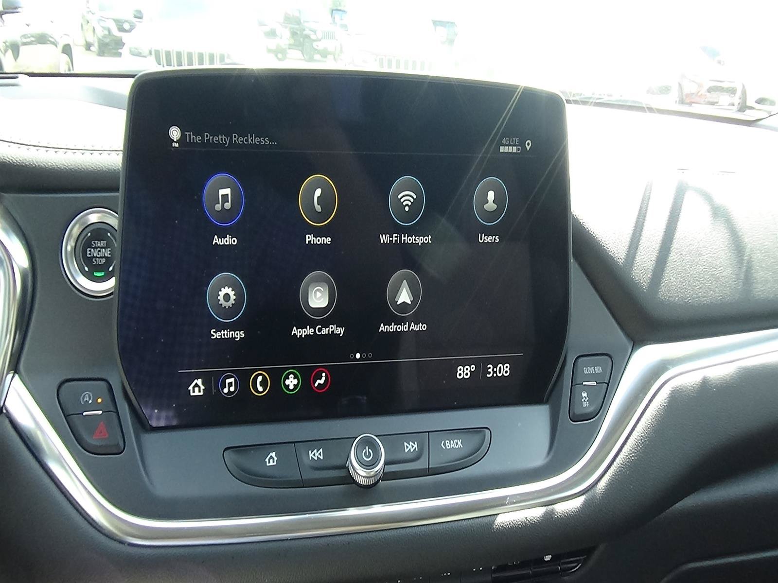 Used 2025 Chevrolet Blazer LT FWD image 26