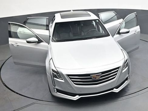 Used 2017 Cadillac CT6 Luxury image 38