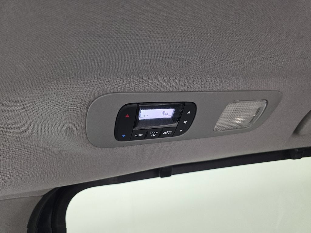 Used 2023 Honda Odyssey EX-L image 27