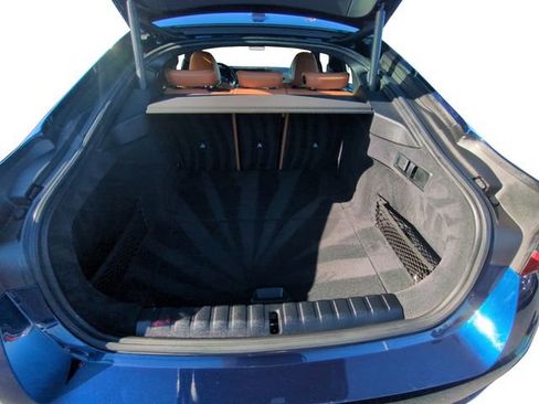 Used 2023 BMW i4 eDrive40 w/ Premium Package image 26