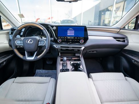 Used 2025 Lexus RX 350 w/ Convenience Package image 14