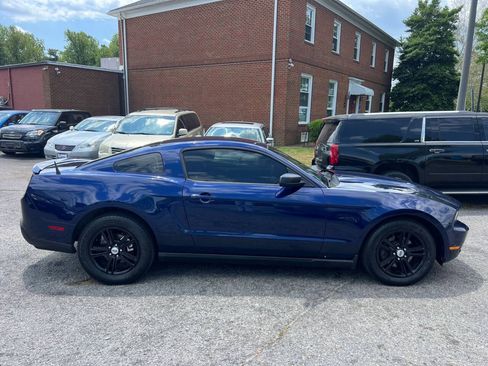 Used 2012 Ford Mustang Coupe RWD image 5
