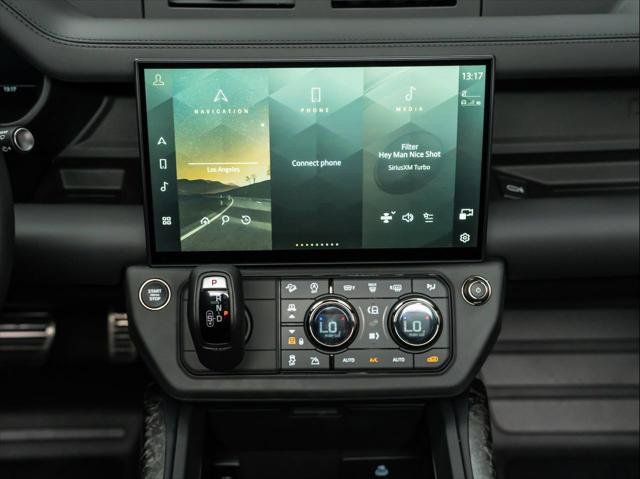 New 2026 Land Rover Defender 110 OCTA AWD/4WD image 32