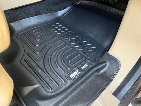 Used 2017 Ford F250 Lariat w/ Chrome Package image 20