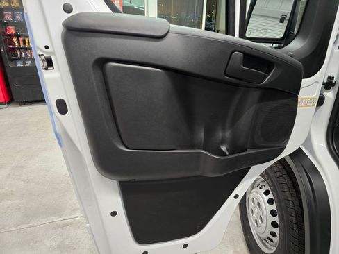 New 2026 RAM ProMaster 2500 FWD image 13