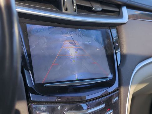 Used 2013 Cadillac XTS Premium AWD/4WD image 31