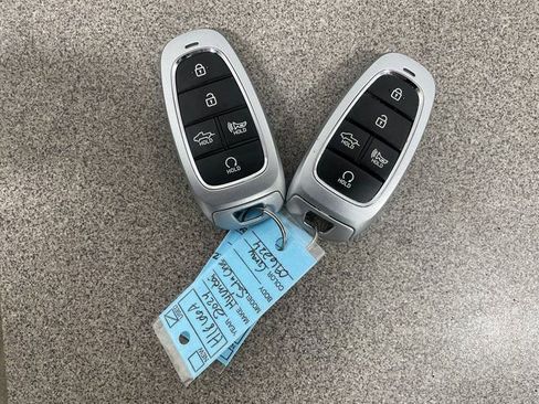 Used 2024 Hyundai Santa Cruz SEL image 27