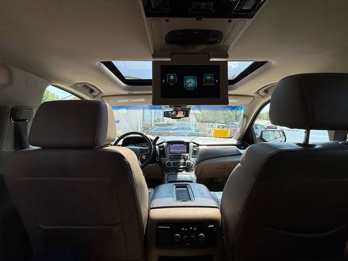 Used 2018 Chevrolet Tahoe Premier AWD/4WD image 12