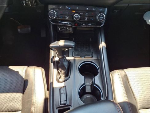 Used 2025 Dodge Durango R/T AWD/4WD image 24