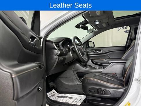 Used 2023 GMC Acadia AT4 AWD/4WD image 10