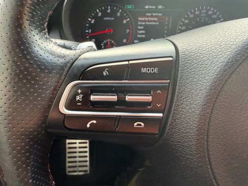 Used 2019 Kia Stinger GT2 image 13