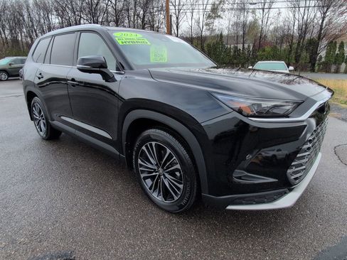 Certified 2024 Toyota Grand Highlander AWD Hybrid image 9
