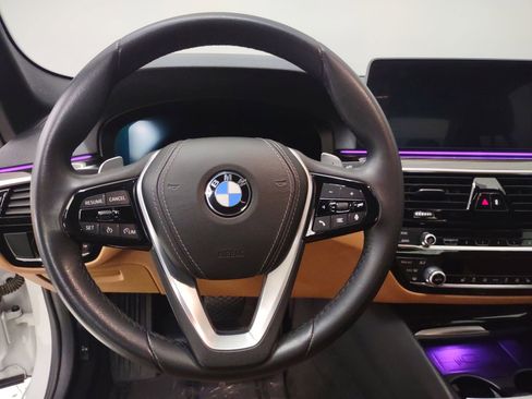 Certified 2023 BMW 530i 530i w/ Convenience Package image 14