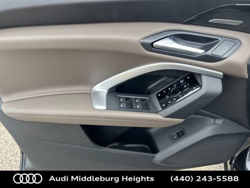 Used 2025 Audi Q5 Premium Plus image 14