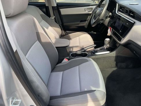 Used 2017 Toyota Corolla LE image 44