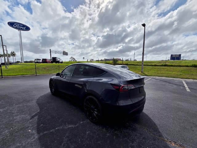 Used 2023 Tesla Model Y Performance AWD/4WD image 7