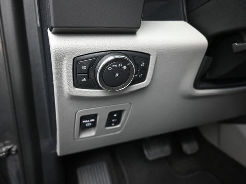 Used 2020 Ford F150 XLT w/ Equipment Group 302A Luxury image 13