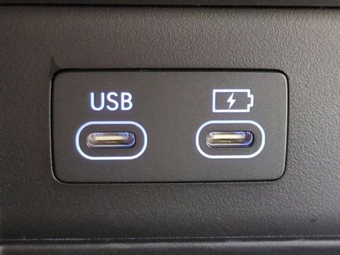 Used 2026 Genesis GV80 2.5T Advanced image 21