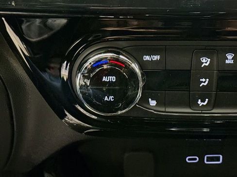 New 2026 Chevrolet Trax RS w/ Driver Confidence Package image 21