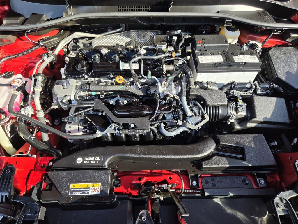 Used 2026 Toyota Corolla Cross LE FWD image 30