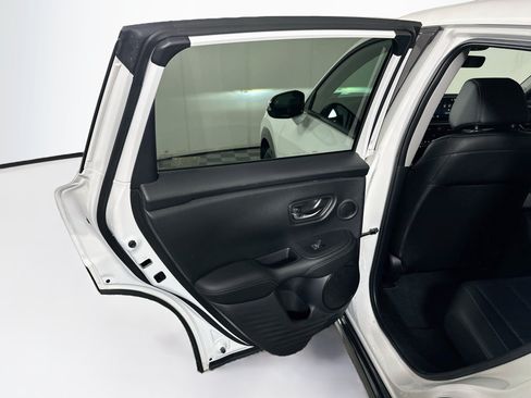 Used 2025 Acura ADX FWD image 26