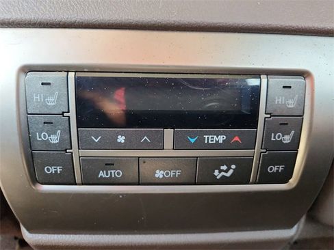 Used 2019 Lexus GX 460 image 22