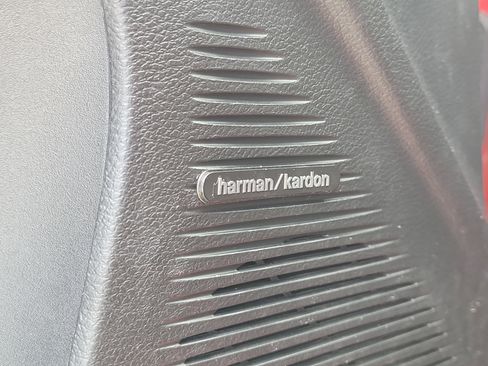 Used 2017 Dodge Challenger SXT Plus image 20