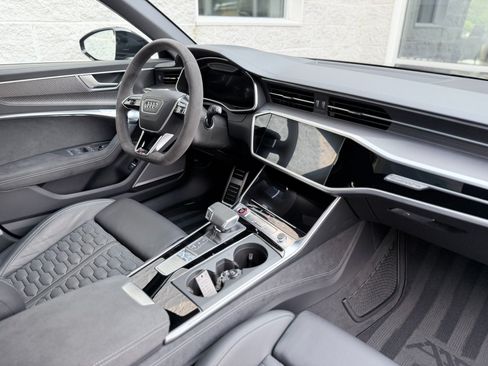 Used 2024 Audi RS 6 performance AWD/4WD image 47