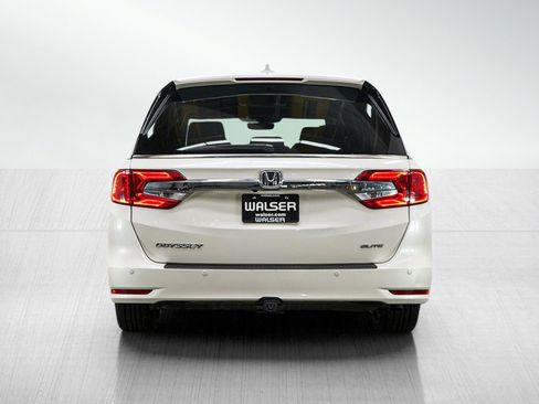 Used 2018 Honda Odyssey Elite image 4