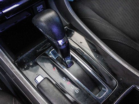 Used 2016 Honda Accord EX image 20