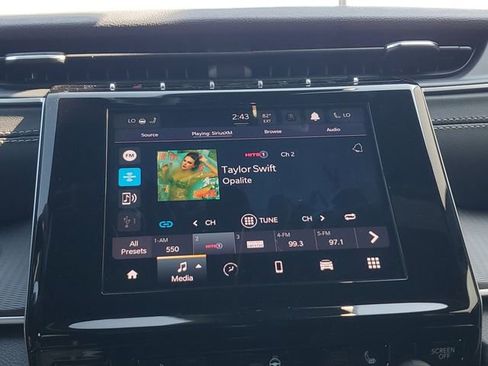 New 2026 Jeep Grand Cherokee L 2WD image 30