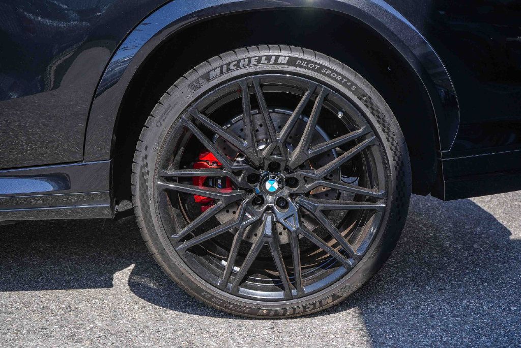 New 2026 BMW X6 M Competition w/ Executive Package AWD/4WD image 8