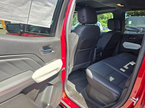 Used 2023 GMC Canyon AT4X w/ Edition 1 AWD/4WD image 16