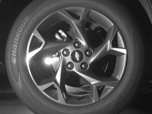 Used 2025 Chevrolet Trax LT w/ LT Convenience Package image 15