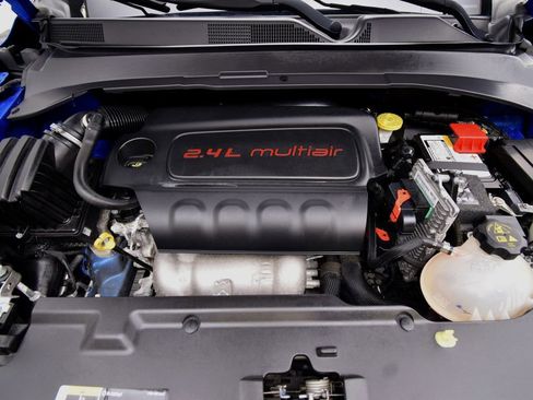 Used 2022 Jeep Compass Limited image 28