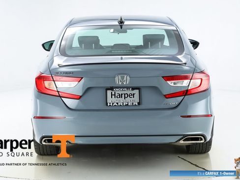 Used 2021 Honda Accord Sport image 8