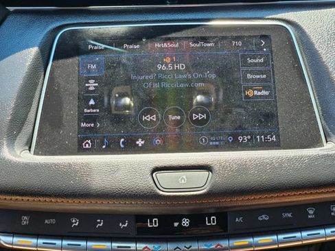 Used 2023 Cadillac XT4 Sport FWD image 22