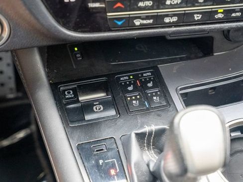 Used 2022 Lexus RX 350 F Sport w/ Accessory Package AWD/4WD image 32