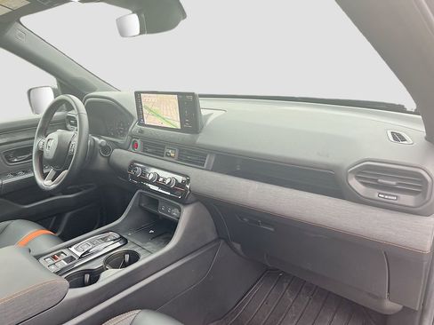 Used 2026 Honda Passport TrailSport image 28