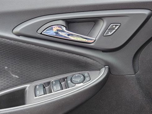 Used 2024 Chevrolet Malibu LT image 26