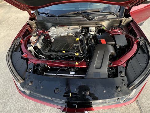 Used 2024 Chevrolet Trax ACTIV w/ Sunroof Package image 27