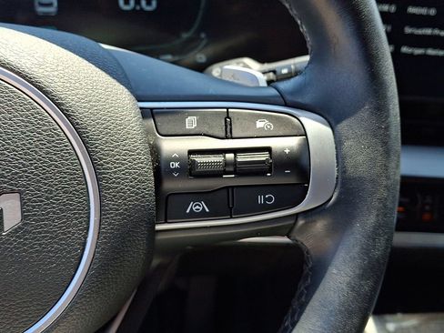 Used 2023 Kia Sportage EX AWD/4WD image 23