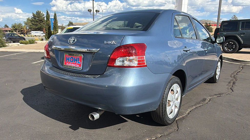 Used 2008 Toyota Yaris S FWD image 3