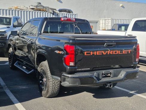 Used 2024 Chevrolet Colorado LT w/ LT Convenience Package III image 9