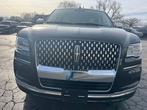 Used 2024 Lincoln Navigator L Black Label AWD/4WD image 8